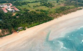 Planet Hollywood Beach Resort Goa 5*